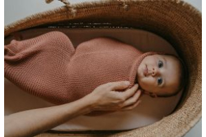 cocon emmaillotage bébé, marque ilado