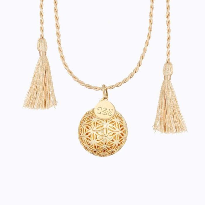 bola personnalisé avec medaille perle gravés avec les initiales