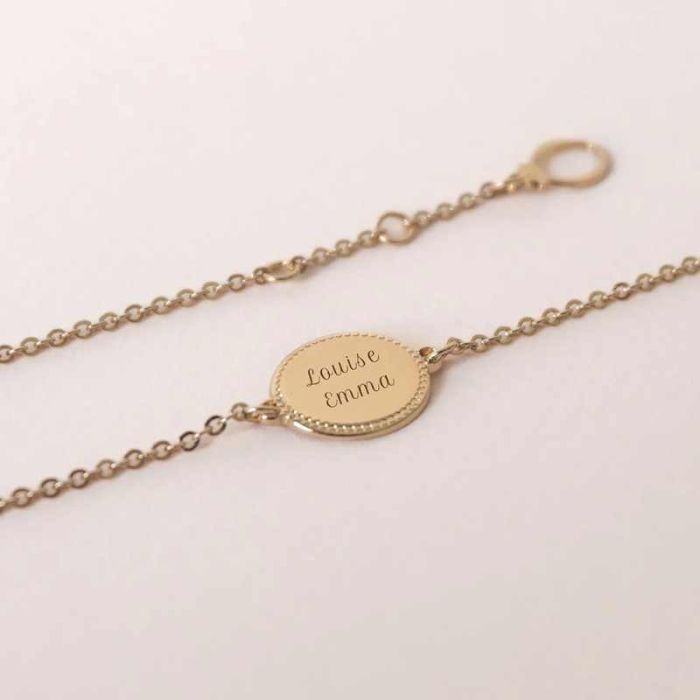 bracelet médaille ovale, à personnaliser, de la marque mon petit poids