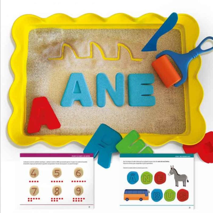 Montessori Table De Sable Début D'Entraînement D'Écriture Et De Dessin
