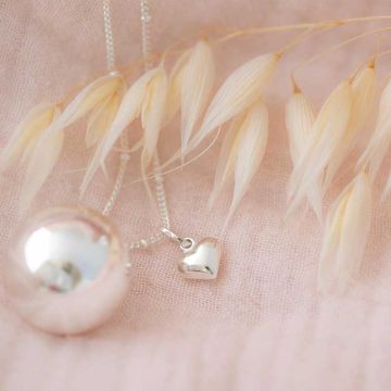 bola de grossesse avec coeur pendentif en argent