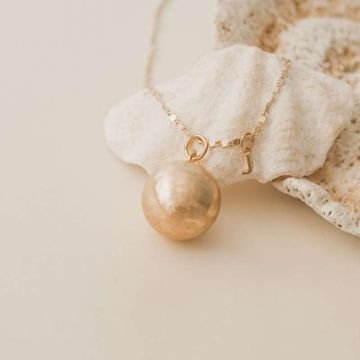 bola de grossesse or jaune avec initiales