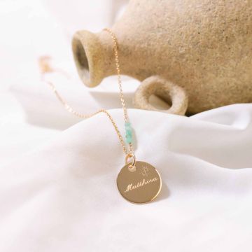 Collier pierre de naissance Mai, émeraude, prénom et date gravés, cadeau naissance maman, Aismée