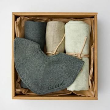 coffret saga avec bavoir personnalisé