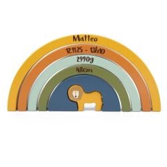 arc en ciel Monsieur Lion de Trixie Baby, à personnaliser sur bebe-cadeau.ch