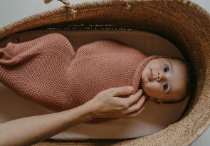 cocon emmaillotage bébé, marque ilado