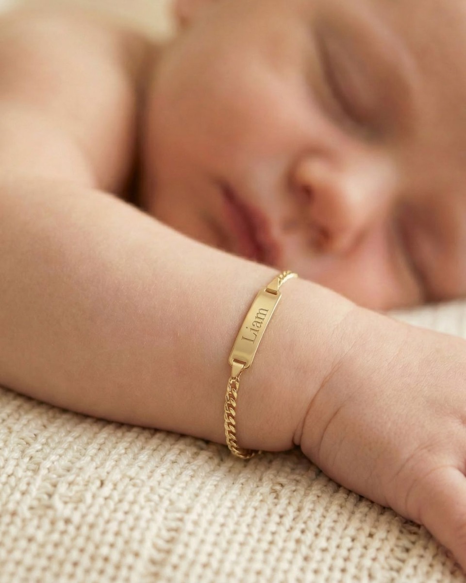 Gourmette bébé : les critères à prendre en compte